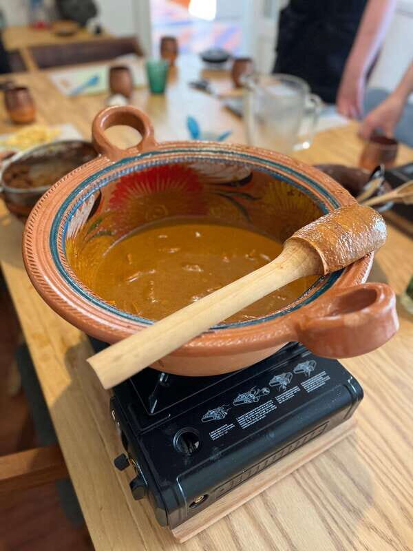 Market tour, cooking class & three-course Mexican feast - FAQs
