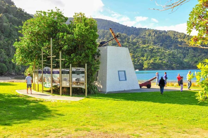 Marlborough Sounds and Ship Cove Cruise from Picton - FAQ