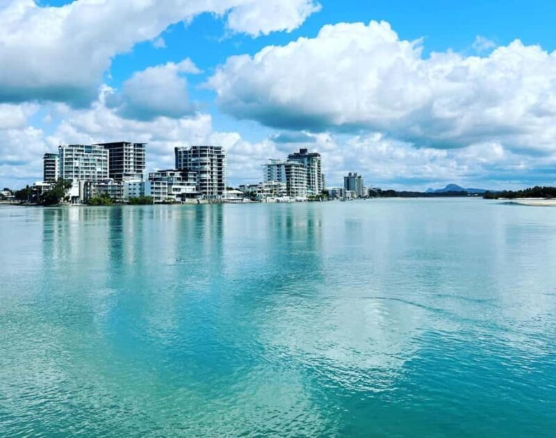 Maroochydore: Stand-Up Paddleboarding Group Lesson - FAQs