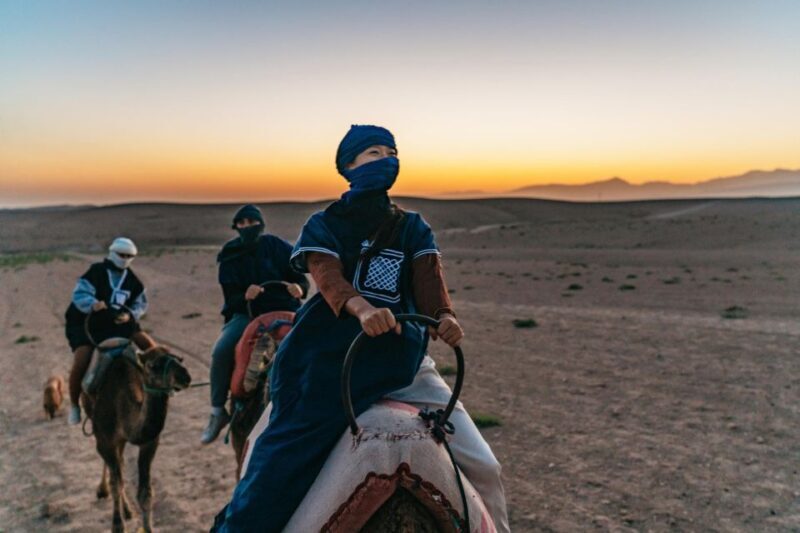Marrakech: Agafay Desert Overnight, Dinner Show & Pool - Key Points