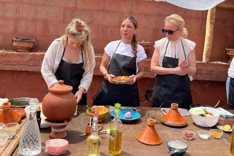 Marrakech: Authentic Cooking Claas With a Berber Family - Key Points