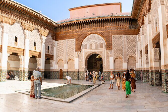 Marrakech: Bahia Palace, Madrasa Ben Yussef, Mellah & Medina Tour - Detailed Breakdown of the Itinerary