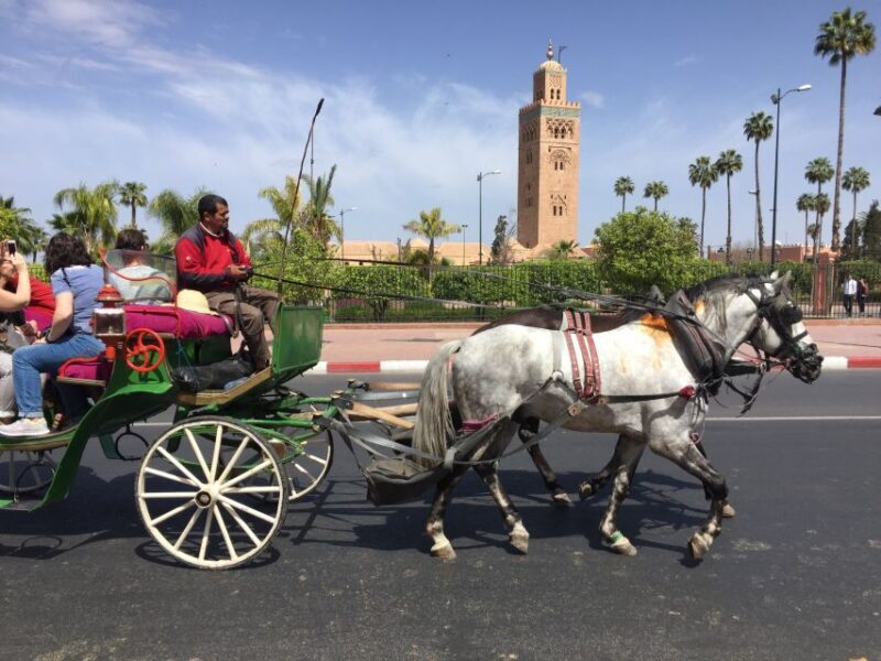 Marrakech: Bahia Palace, Saadian Tombs, & Koutoubia Mosque - FAQ