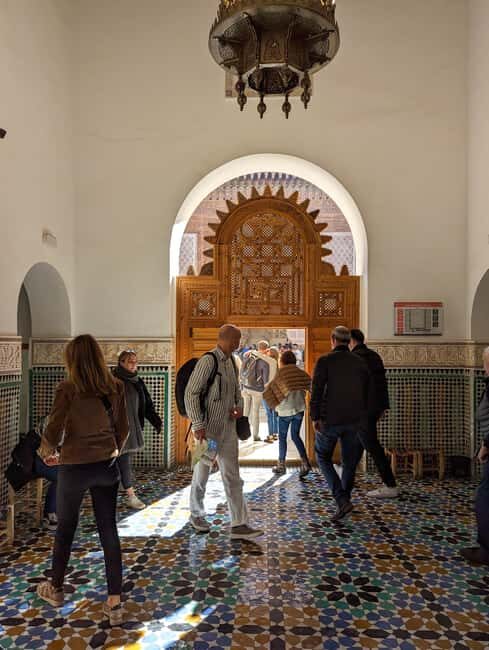 Marrakech: Bahia Palace, Saadian Tombs & Medina Guided Tour - FAQs
