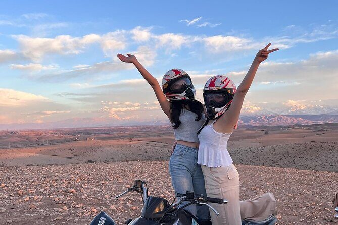 Marrakech Camel Ride and Traditional Dinner in Agafay Desert - Introduction to the Agafay Desert Experience