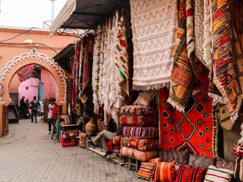 Marrakech: Discover the Souks and Medina with Licensed guide - Key Points