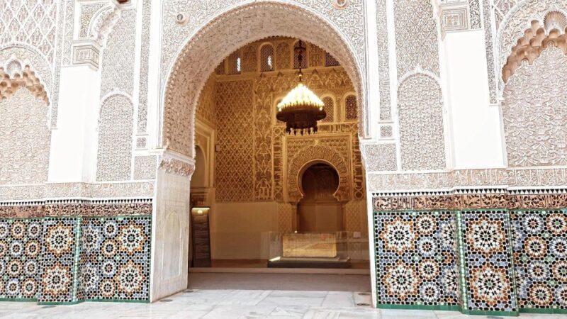 Marrakech: Guided Medina History & Culture Tour - Key Points