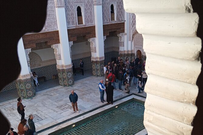 Marrakech Guided Tour - Discovering the Old Market & Madrassa