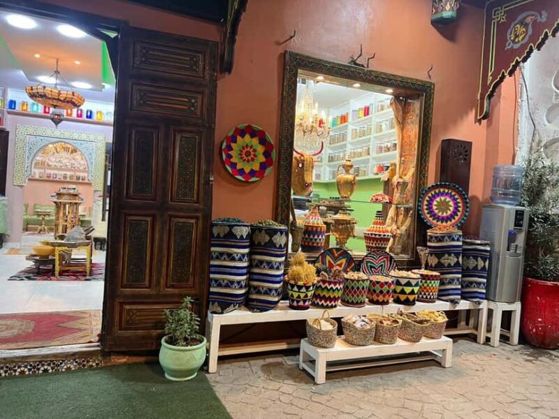 Marrakech: Instagram Tour Of The Best Photography Spots - Transportation and Practicalities