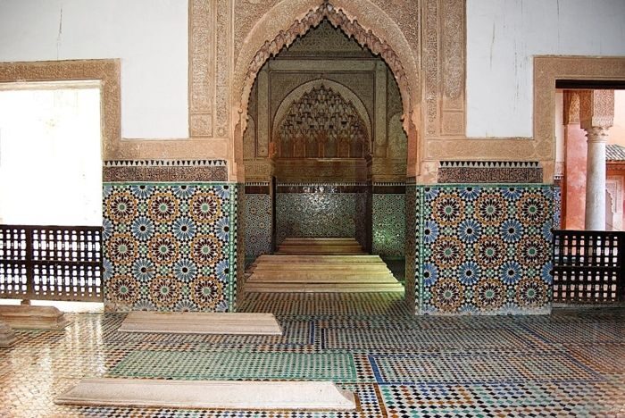 Marrakech Monuments & Souks 3-Hour Tour - Authentic Experiences and Practical Tips