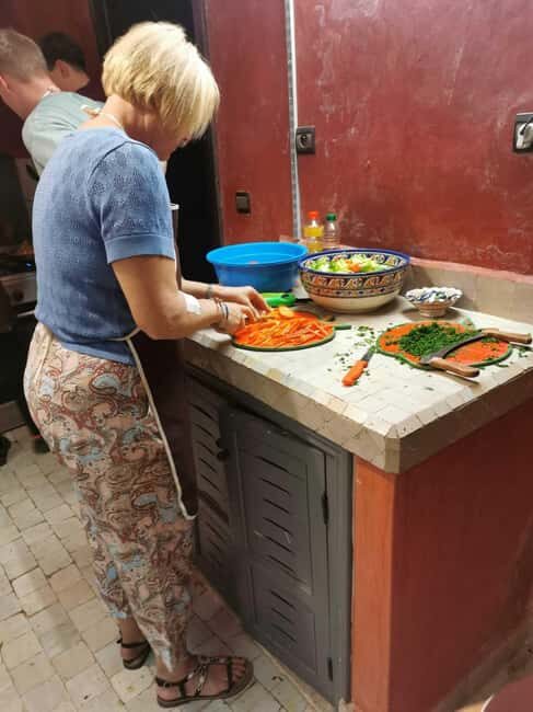 Marrakech: Moroccan Cuisine Cooking Class in Local Home - Key Points