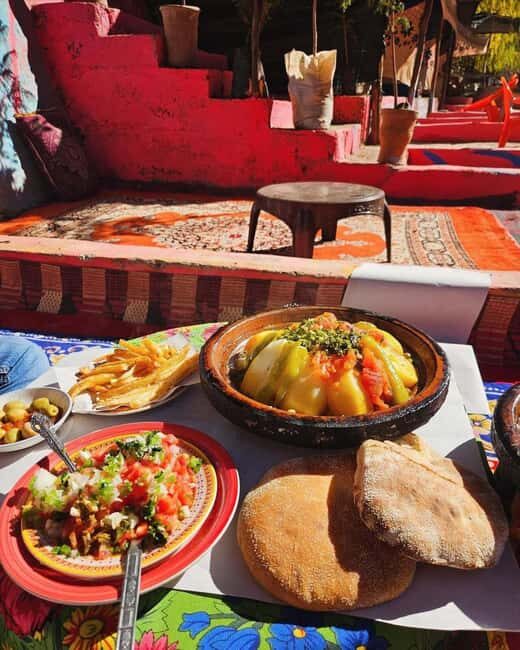 Marrakech: Ourika Valley & Agafay Desert Dinner Show - Exploring the Ourika Valley: A Natural and Cultural Escape