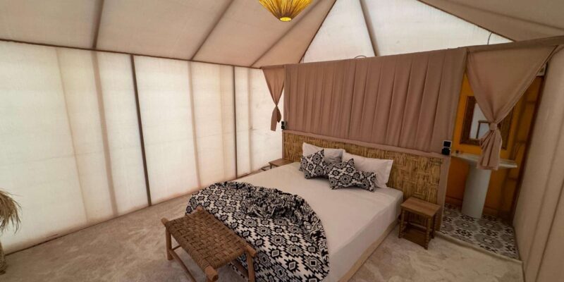 Marrakech: Overnight in Agafay Desert with Dinner & Campfire - Who Should Consider This Tour?