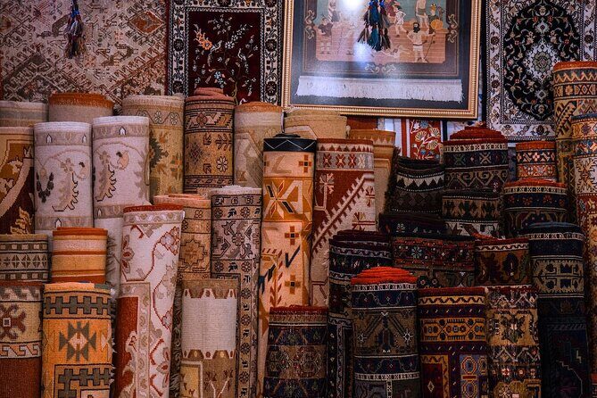 Marrakech Private Shopping in Berbers souks - Old market - Authentic Moroccan Handicrafts and Shopping Tips