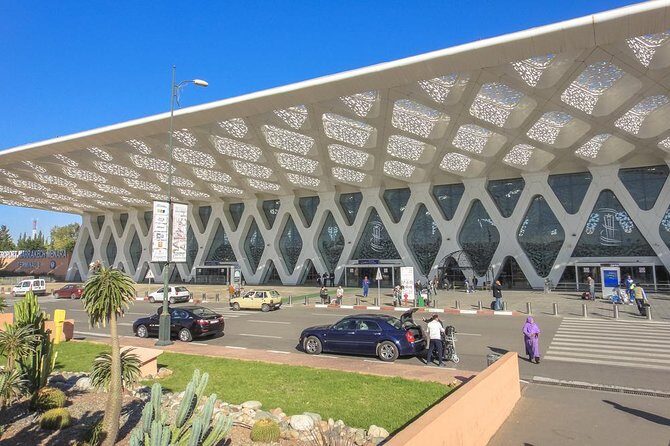 Marrakech: Private Transfer to or from Marrakech Menara Airport - What the Reviews Say