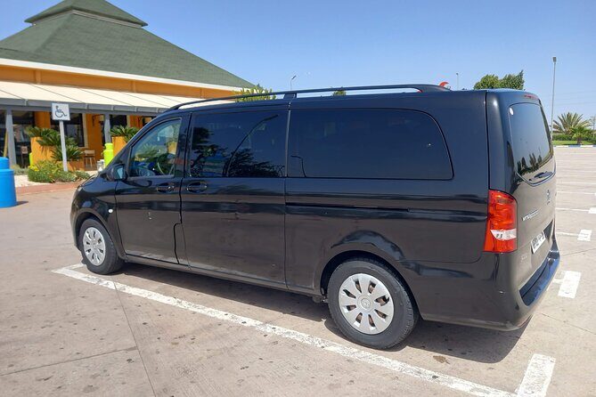 Marrakech: Private Transfer to or from Marrakech Menara Airport - The Sum Up
