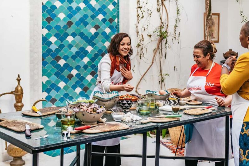 Marrakech: Tajine Cooking Class in a Traditional Riad - A Step-by-Step Look at the Experience