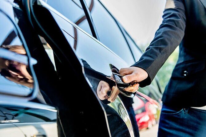 Marrakech to Casablanca Private Transfers - Booking and Communication