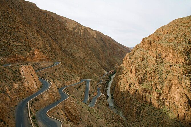 Marrakech to Merzouga Dunes ( Erg Chebbi ) - 3 Private Days Morocco Sahara Tour - Who Should Consider This Tour?