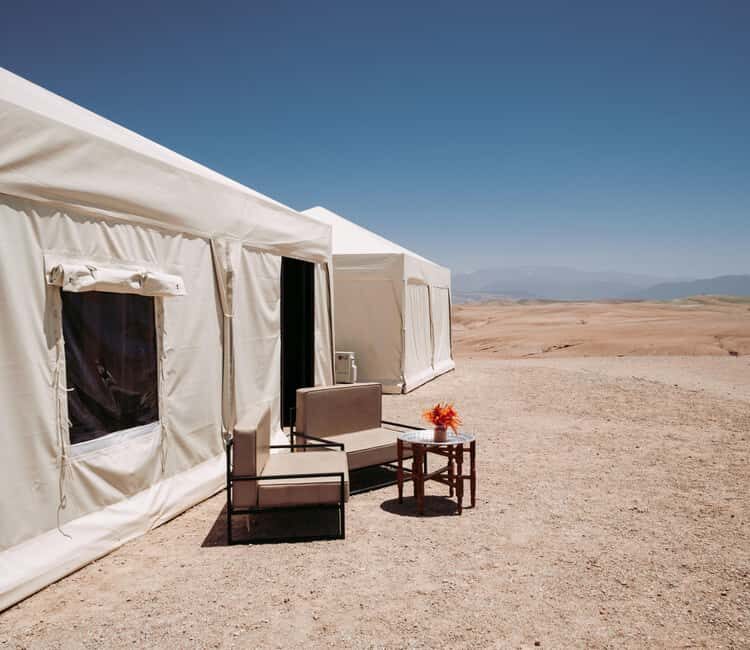 Marrakech: Unique Overnight in Agafay Desert with dinner - Who Should Consider This Tour?