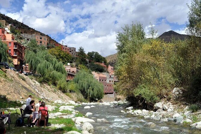 Marrakech:excursion valley de l'ourika, randonnée et déjeuner - Key Points