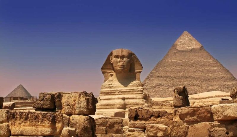 Marsa Alam: Ancient Cairo & Giza Pyramids Day Trip by Plane - The Experience in Focus: What You Can Expect