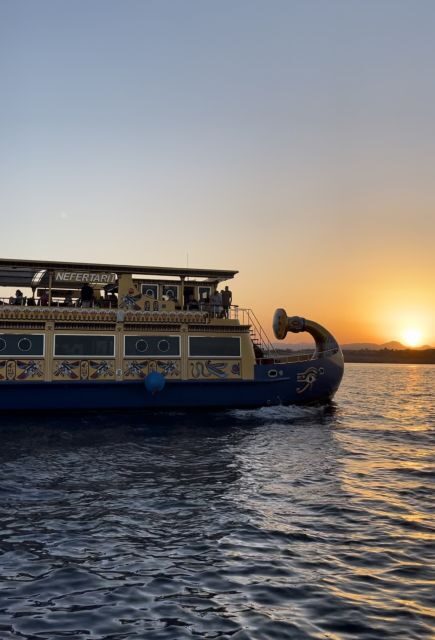 Marsa Alam: Nefertari Sunset Turtle Bay Cruise with Dinner - What to Expect During Your Nefertari Sunset Cruise