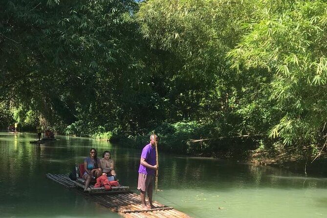 Martha Brae Rafting Ocho Rios, Runaway Bay, Falmouth&Montego Bay - An Overview of the Martha Brae Bamboo Rafting Experience