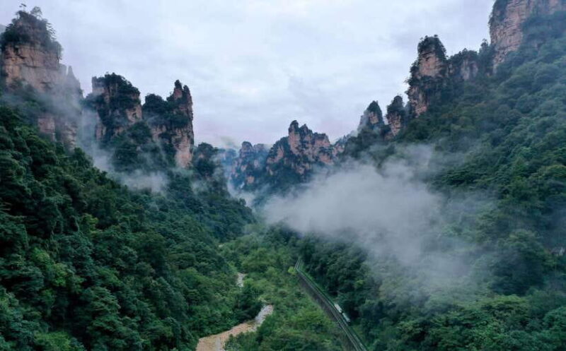 Marvelous Zhangjiajie Day Tour With National Forest Park - What to Expect from This Day Tour