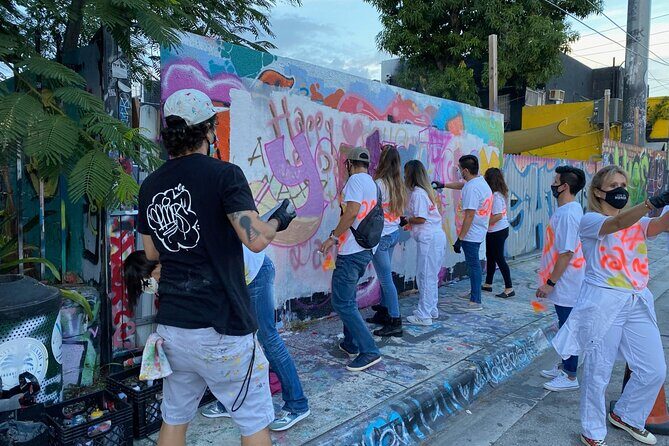 Master Graffiti Class - Pedro AMOS Galeria - Little River - An Honest Look at the Master Graffiti Class Experience