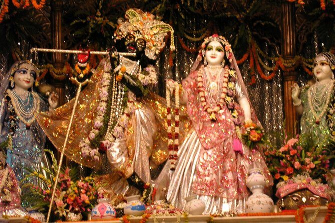 Mathura And Vrindavan From Delhi And Akshardham Temple Delhi - Key Points