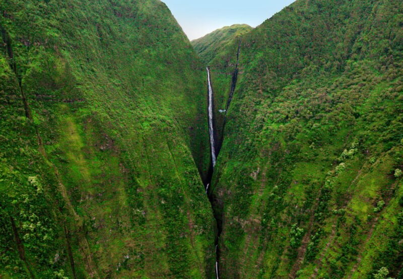 Maui and Molokai: Spectacular Helicopter Tour - What Travelers Say