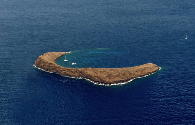 Maui and Molokai: Spectacular Helicopter Tour - FAQ