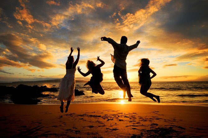 Maui Family and Couple Beach Photo Session - Key Points
