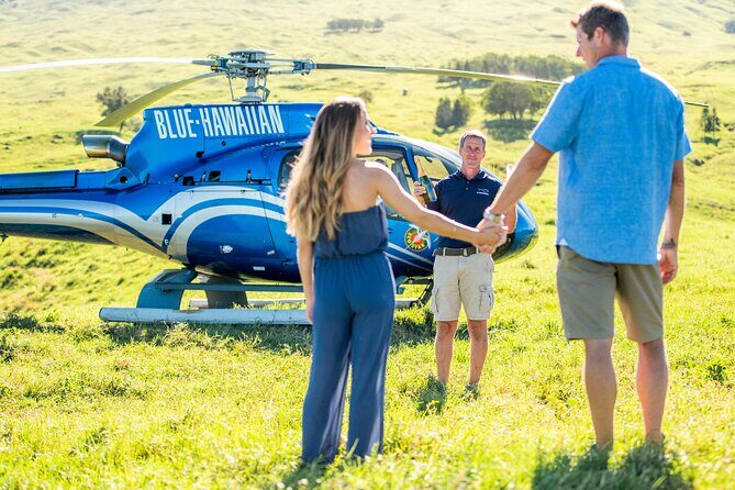 Maui & Molokai Spectacular with Exclusive Landing Helicopter Tour - Considerations Before Booking