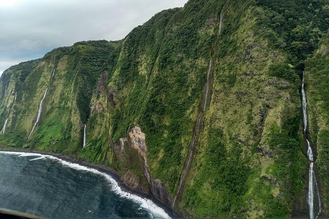 Maui *PRIVATE* Air Tour: Aquamarine & Emerald Dream: (2-5 People) - FAQ