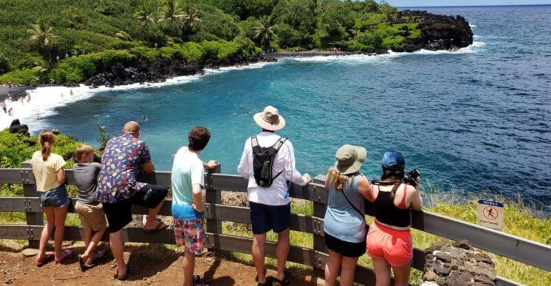 Maui: Road to Hana Adventure with Breakfast & Lunch - FAQs