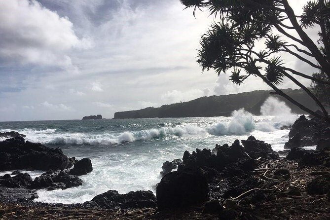 Maui Tour : Road to Hana Day Trip from Lahaina with Pick-up - Itinerary Breakdown and Highlights