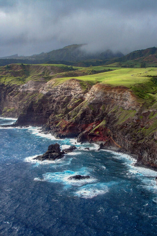 Maui: Waterfalls of West Maui and Molokai Helicopter Tour - Who Should Consider This Tour?