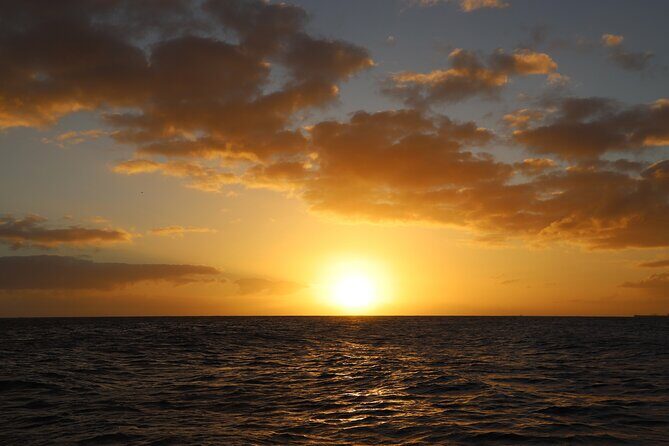 Mauna Kea Signature Sunset Coastline Cruise - What You’ll See Along the Coastline
