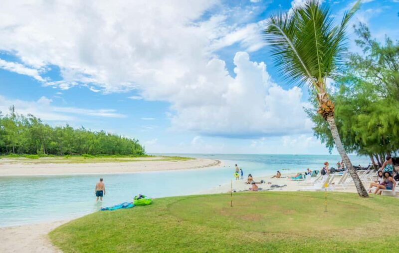 Mauritius: 5 East Coast Islands Tour with Snorkeling & Lunch - Key Points