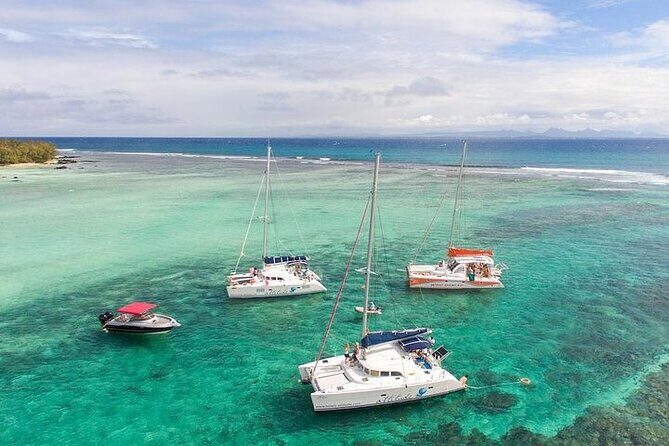 Mauritius: Ile Aux Cerfs Catamaran Tour with Lunch and Drinks - The Sum Up