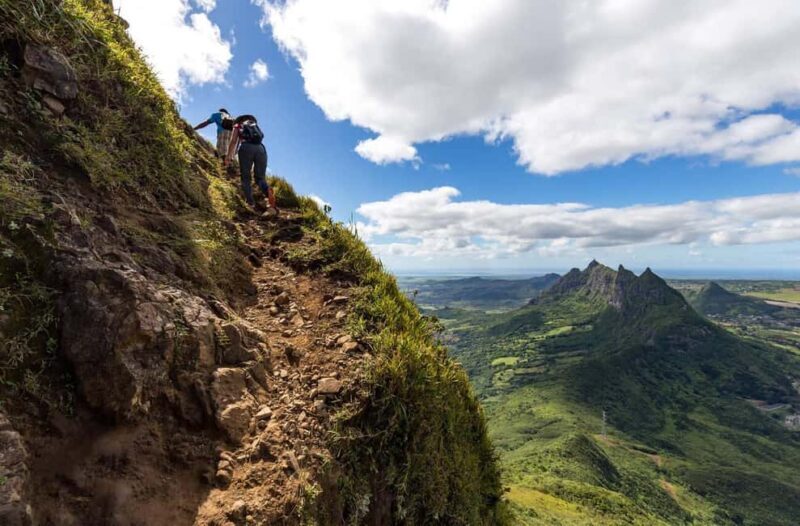 Mauritius: Le Pouce Guided Hiking Experience with a local - Introduction: An Authentic Mountain Adventure in Mauritius