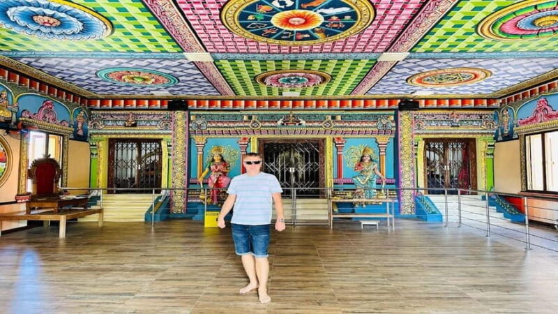 Mauritius: Northern Tour w/Port Louis Market, Temple & Beach - Key Points
