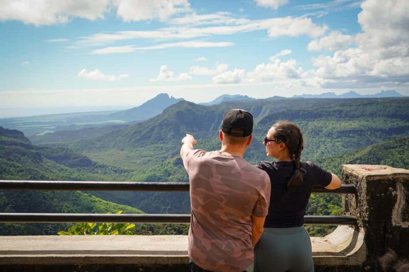 Mauritius: Sunrise Mountain Hike with Southwest Road-trip - Key Points