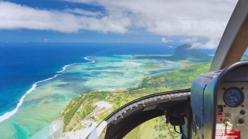 Mauritius: Underwater waterfall by Helicopter tour - An In-Depth Look at the Helicopter Tour Experience