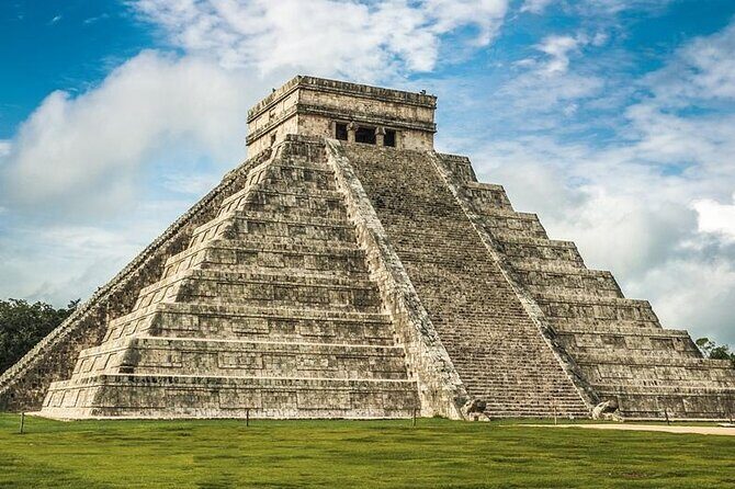 Mayan Experience at Chichen Itza Ruins! Round Transportation from Cancun - Key Points
