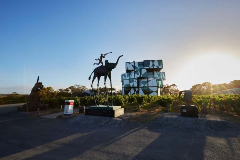 McLaren Vale North: Hop-On Hop-Off Tour - Food and Beverage Options