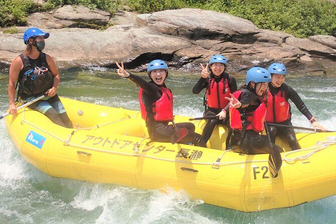 Meet at 10:00am on site - Half-day rafting tour (3 hours) - The Detailed Itinerary: From Meeting to Finish