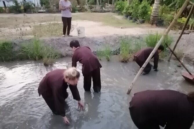 Mekong Delta Farm Nature Canoe-Kayak-Bicycle & Fishing Day Trip - Transportation, Group Size, and Value